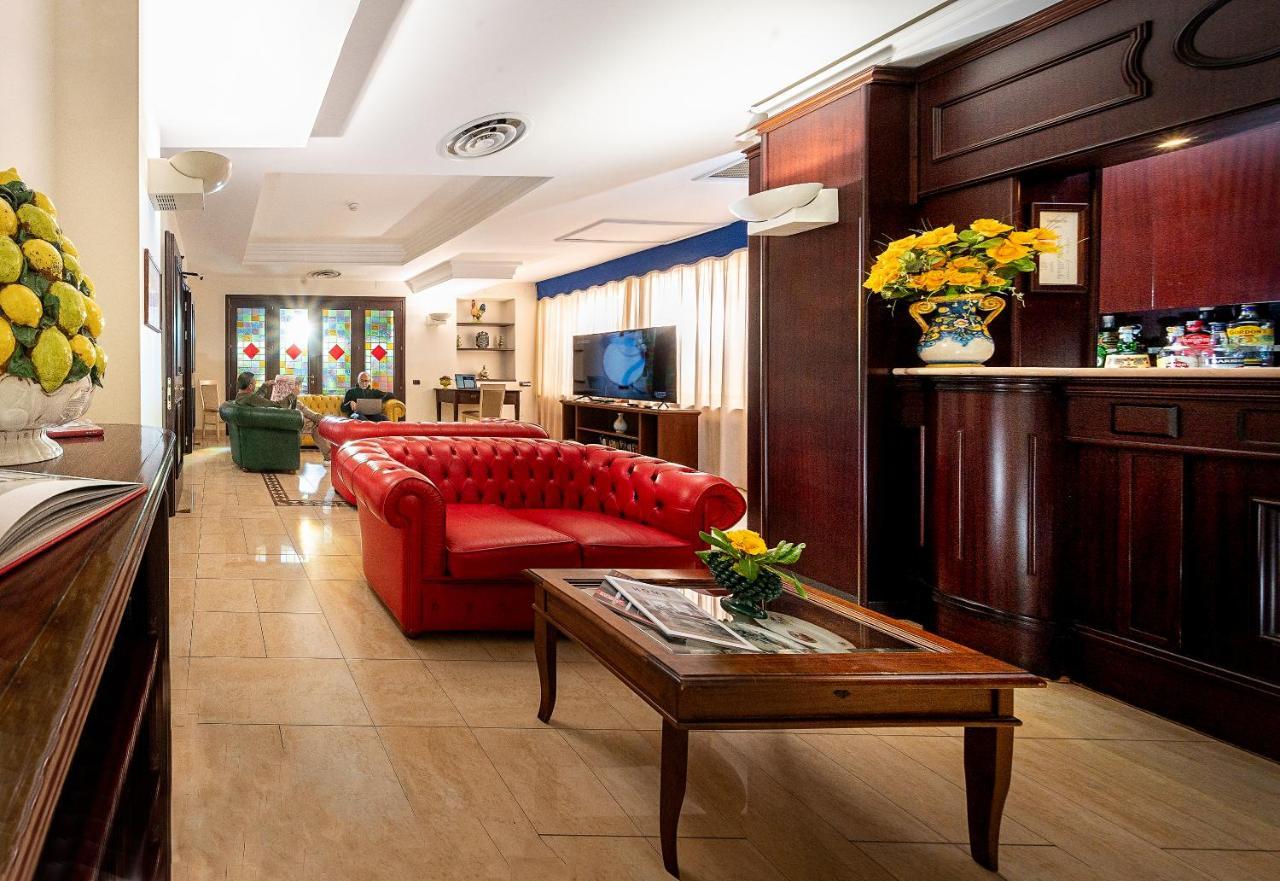 Hotel Sabbie D'Oro جيارديني ناكسوس المظهر الخارجي الصورة