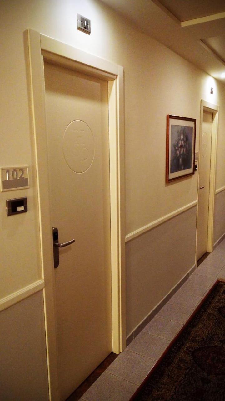 Hotel Sabbie D'Oro جيارديني ناكسوس المظهر الخارجي الصورة
